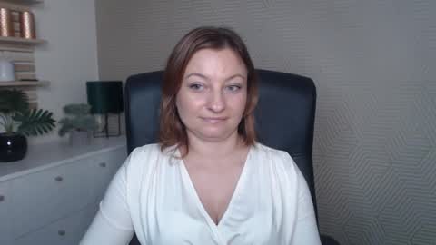 Angela online show from 15, 11, 2025