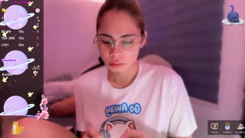 Snapshot of angelabigcock10 chatting on 21, 10, 2025 Jamie online show from 21, 10, 2025