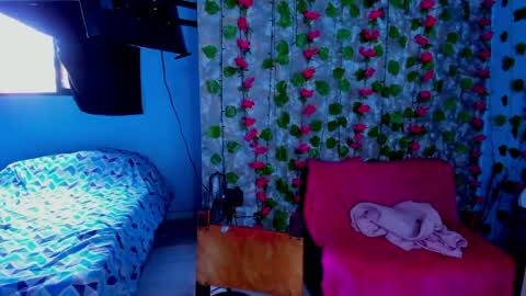 Angela online show from 7, 5, 2026