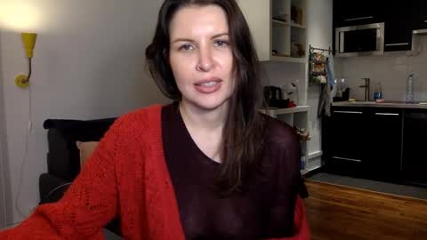 Angela online show from 25, 11, 2025