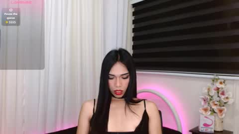 Snapshot of angelamonroe chatting on 27, 10, 2025 SENORITA online show from 27, 10, 2025