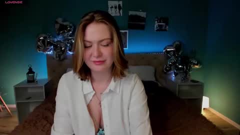 angelawallace online show from 12, 2, 2025