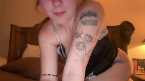 sweetmiamari online show from 4, 8, 2026