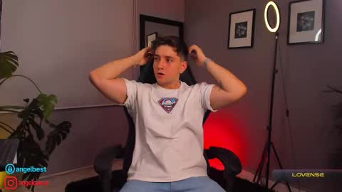 angelbell19 online show from 12, 9, 2025