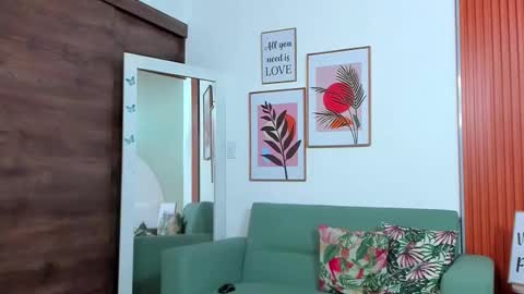 Snapshot of angelbennet_ chatting on 6, 12, 2024 Angel Bennet online show from 6, 12, 2024