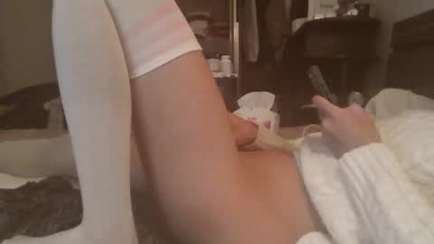 Snapshot of angelboyx2 chatting on 2, 2, 2026 angelboyx2 online show from 2, 2, 2026