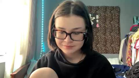 angelcatier online show from 20, 6, 2026