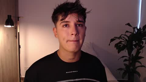 Snapshot of angelcossio chatting on 17, 1, 2025 Angel online show from 17, 1, 2025