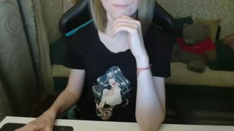 AngelCute32 online show from 11, 10, 2025