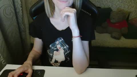 AngelCute32 online show from 16, 10, 2025