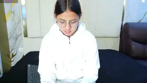 angel online show from 19, 7, 2026