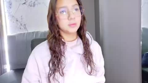 angel online show from 22, 7, 2026
