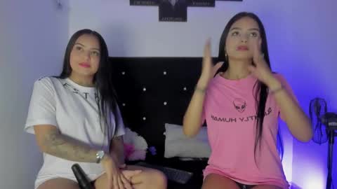 Snapshot of angeles_de_charly chatting on 9, 11, 2025 angeles_de_charly online show from 9, 11, 2025