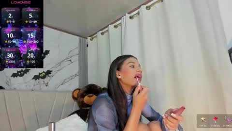 Snapshot of angeli_sexi chatting on 27, 10, 2025 Carolina online show from 27, 10, 2025