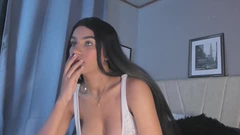 Snapshot of angeli_sexi chatting on 14, 1, 2026 Carolina online show from 14, 1, 2026