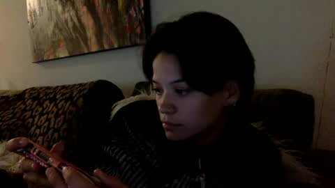 Snapshot of angelia01m chatting on 31, 10, 2025 angelia01m online show from 31, 10, 2025