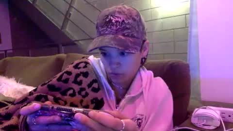 angelia01m online show from 12, 1, 2026