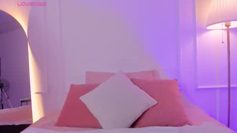 Snapshot of angelica_cross chatting on 7, 10, 2025 Angelica Cross online show from 7, 10, 2025