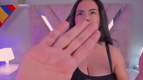 Angelica Cross online show from 14, 7, 2026