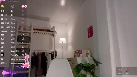 U can call me Angel online show from 7, 11, 2025