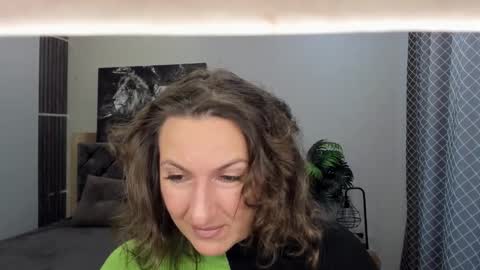 AngelicaCream online show from 4, 2, 2026