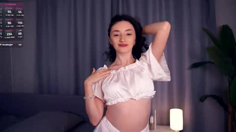 Snapshot of angelicapretybb chatting on 9, 11, 2025 Angelica online show from 9, 11, 2025