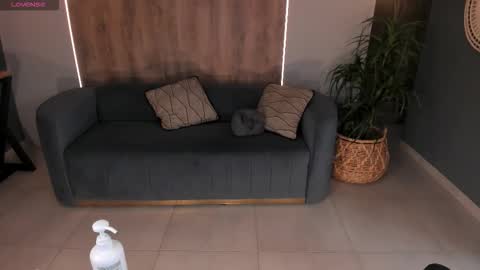  Angelica Vega  online show from 16, 12, 2025