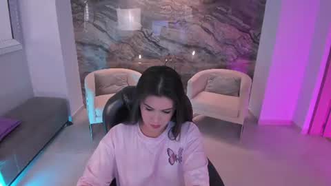  Angelica Vega  online show from 5, 7, 2026