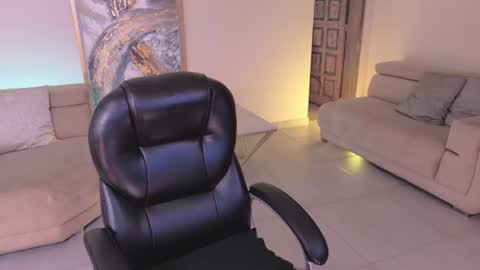 Angelica Vega  online show from 19, 7, 2026