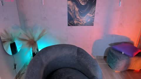  Angelica Vega  online show from 4, 8, 2026