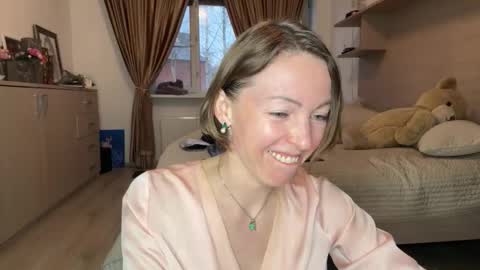 Snapshot of angelicfenix chatting on 28, 2, 2026 angelicfenix online show from 28, 2, 2026