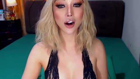 MS. AMALIA online show from 17, 11, 2025