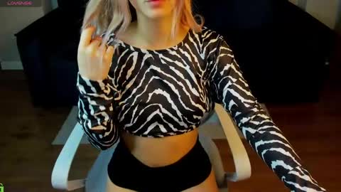 Angelina online show from 17, 4, 2026