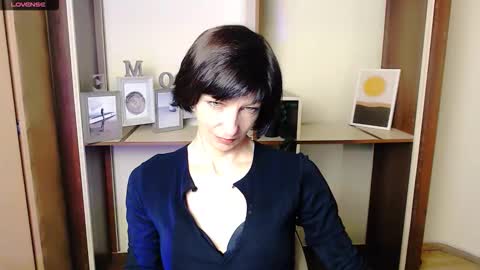 Angelina online show from 6, 10, 2025