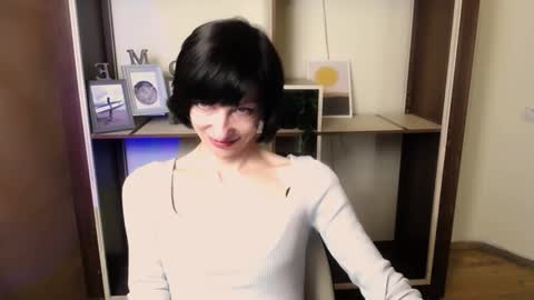 Angelina online show from 25, 10, 2025