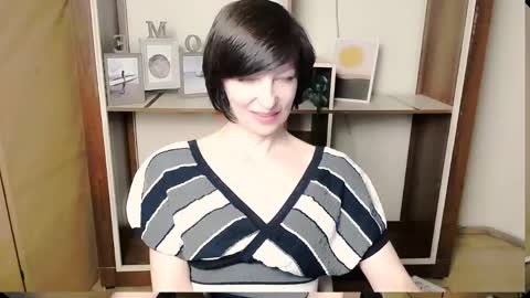 Angelina online show from 25, 5, 2026