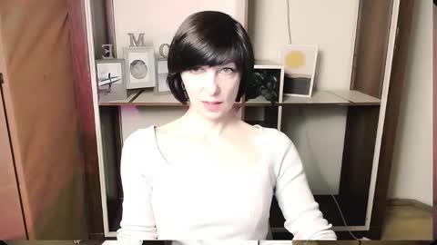 Angelina online show from 31, 5, 2026