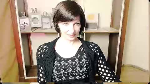 Angelina online show from 17, 6, 2026