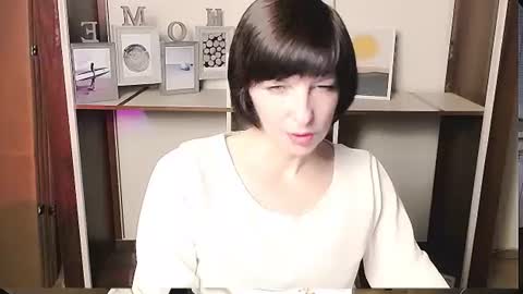 Angelina online show from 22, 6, 2026