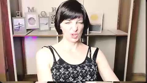 Angelina online show from 27, 6, 2026