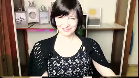 Angelina online show from 8, 7, 2026