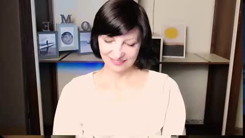 Angelina online show from 25, 7, 2026