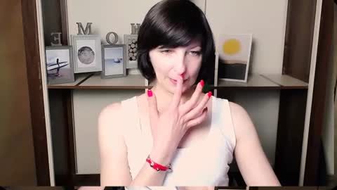 Angelina online show from 5, 8, 2026