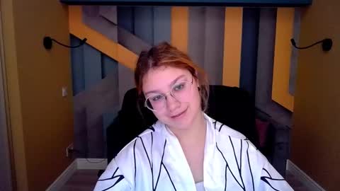 Snapshot of angelinalow chatting on 19, 2, 2026 AngelinaLow online show from 19, 2, 2026