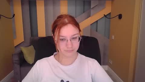 Snapshot of angelinalow chatting on 16, 3, 2026 AngelinaLow online show from 16, 3, 2026