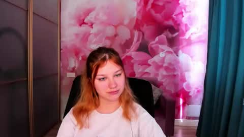AngelinaLow online show from 28, 4, 2026
