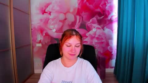 AngelinaLow online show from 5, 5, 2026