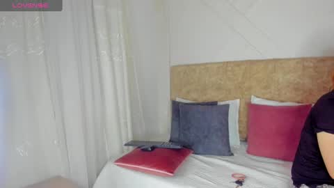 angelinarouse_ online show from 7, 10, 2025