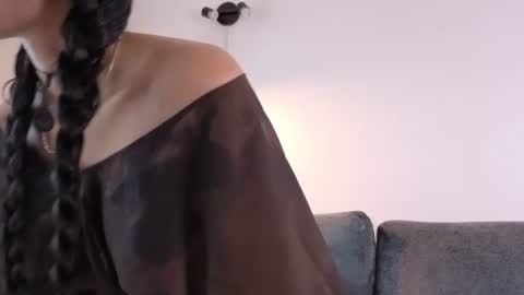 angelinepossy online show from 5, 8, 2026