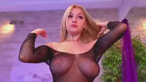 angelinsin online show from 29, 6, 2026